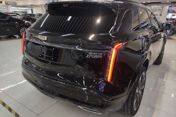 Used Cadillac XT5 2025 2.0T Platinum Edition
