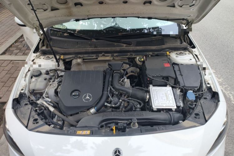 Used Mercedes-Benz A-Class 2021 A 200 L Sport Sedan Fashion Model
