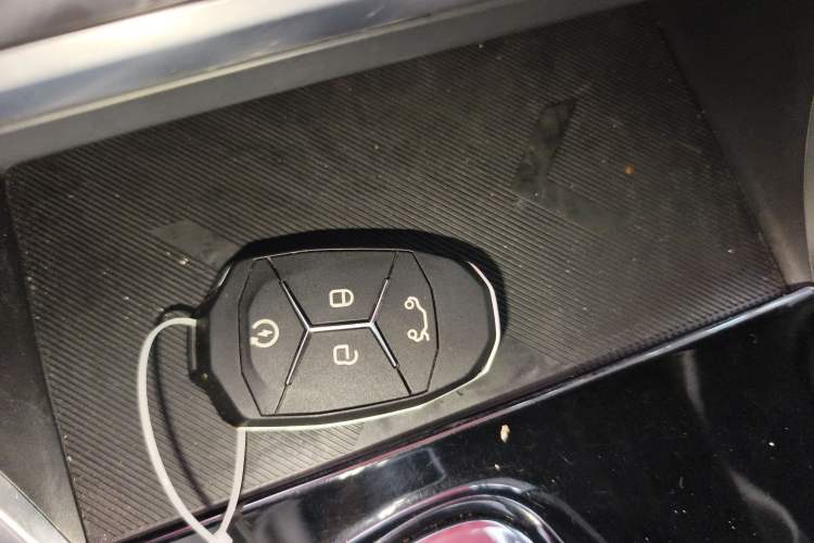 Used Lynk & Co 01 2017 2.0T Two-Wheel Drive Pro Edition
