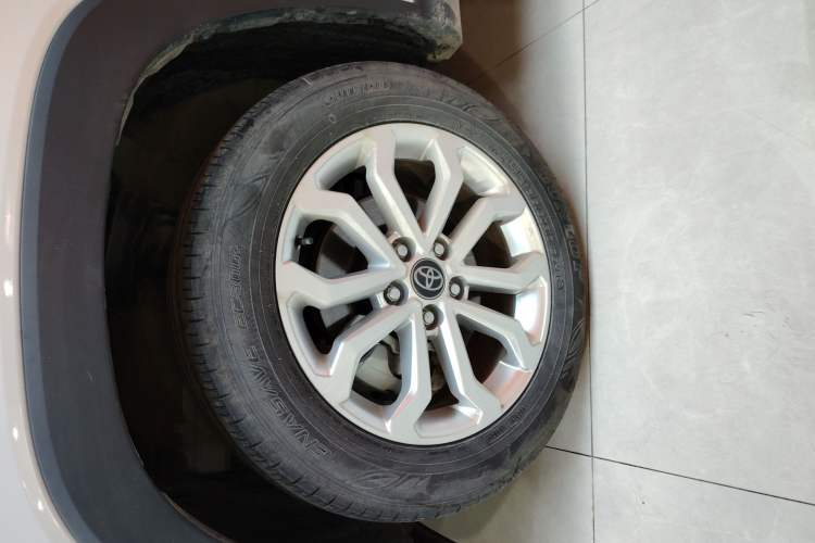 Used Toyota FRONTLANDER 2023 2.0L CVT Elite Edition
