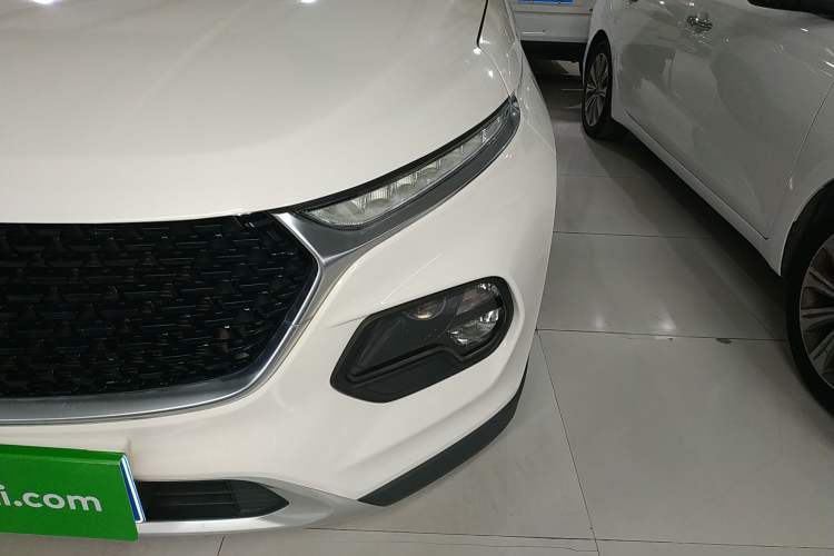 Used Baojun 510 2019 1.5L CVT Enjoyment Model China VI Emission Standard