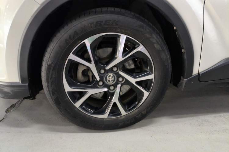 Used Toyota C-HR 2020 2.0L Leading Edition