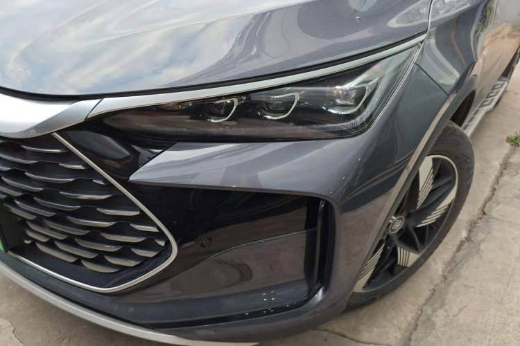 Used BYD Tang New Energy 2024 DM-i Glory Edition 112KM Prestige Model