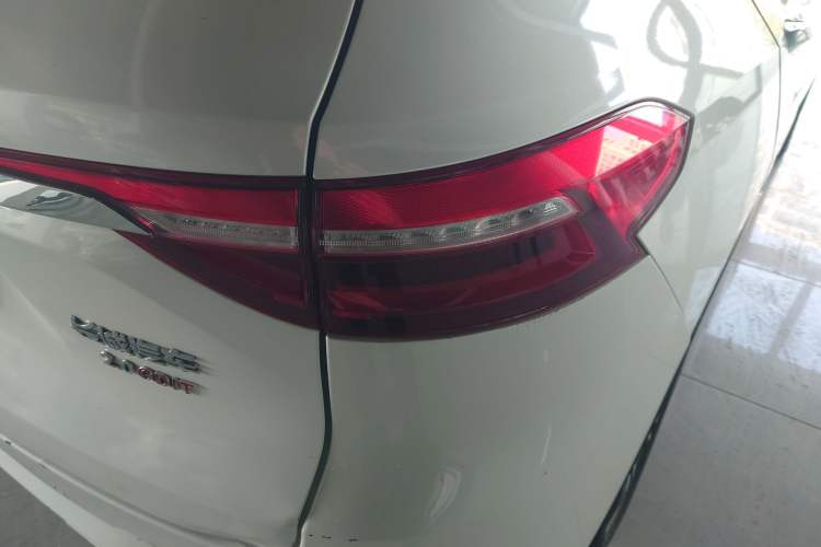 Used Haval F7 2019 2.0T Four-Wheel Drive iJoy China V Standard
