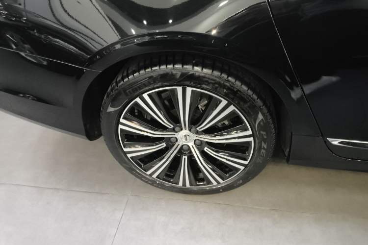 Used Volvo S90 2024 B5 Zhiyuan Luxury Edition
