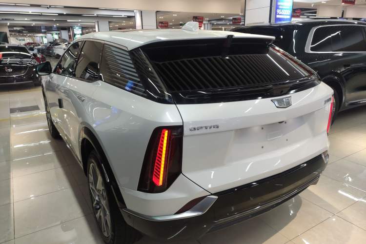 Used Cadillac OPTIQ 2024 Standard Range Version