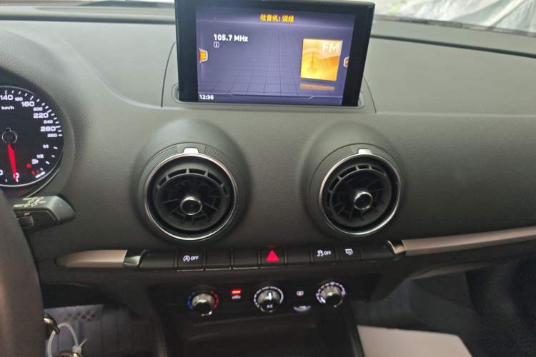 Used Audi A3 2020 Restyled Sportback 35 TFSI Entry-Level China VI Emission Standard