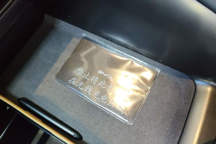 Used BYD Song L EV 2025 Intelligent Driving Version 662 km LiDAR Excellence Edition
