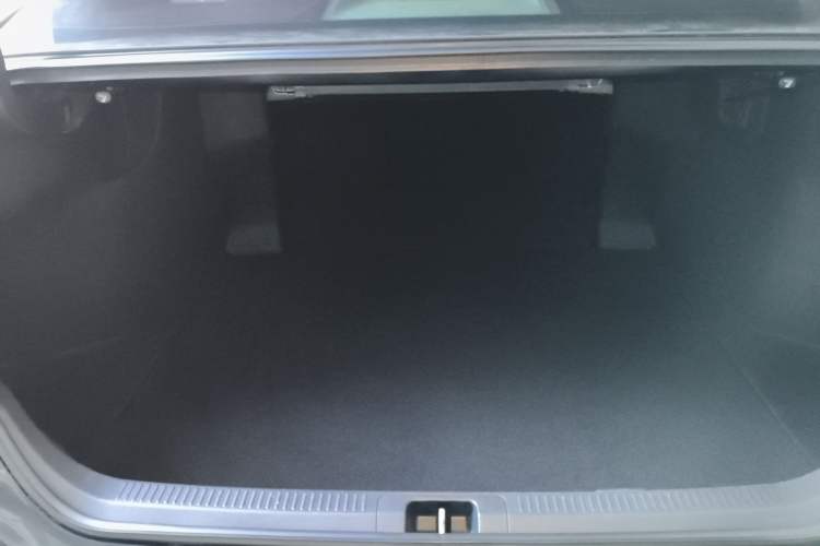 Used Toyota Camry 2018 2.0G Luxury Edition