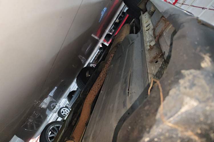 Used Kia Sorento 2013 2.4L 7-seat Gasoline Luxury Edition
