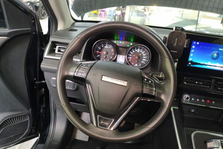 Used Haval M6 2021 PLUS 1.5T DCT Comfort Edition
