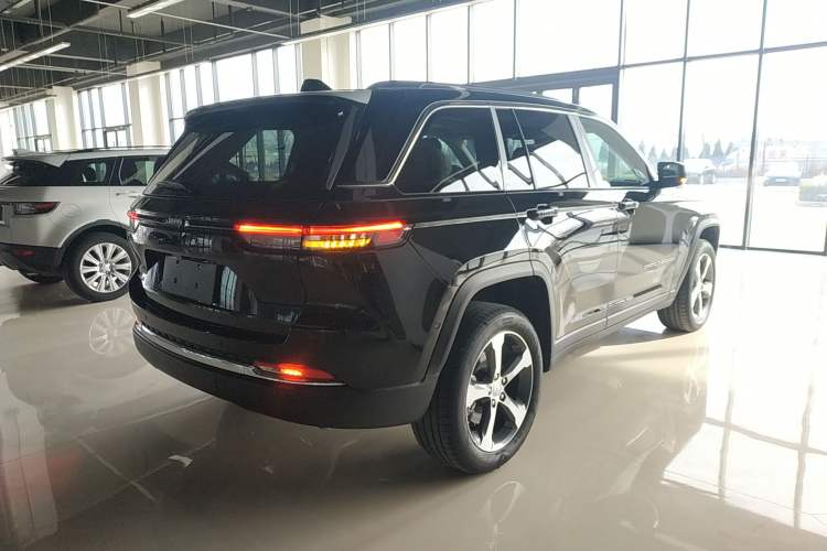 Used Jeep Grand Cherokee New Energy 2024 4xe Peak Edition