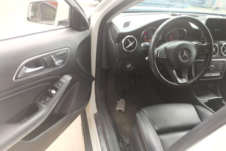 Used Mercedes-Benz GLA 2018 GLA 200 Fashion Model
