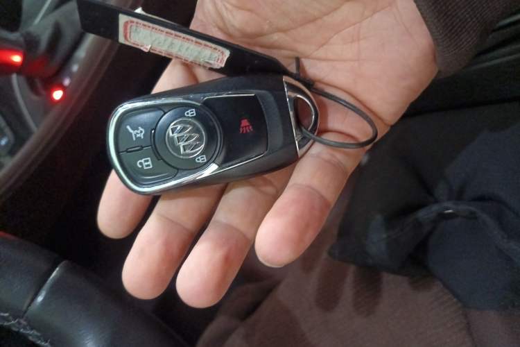 Used Buick Envision 2018 20T Two-Wheel Drive Luxury Model