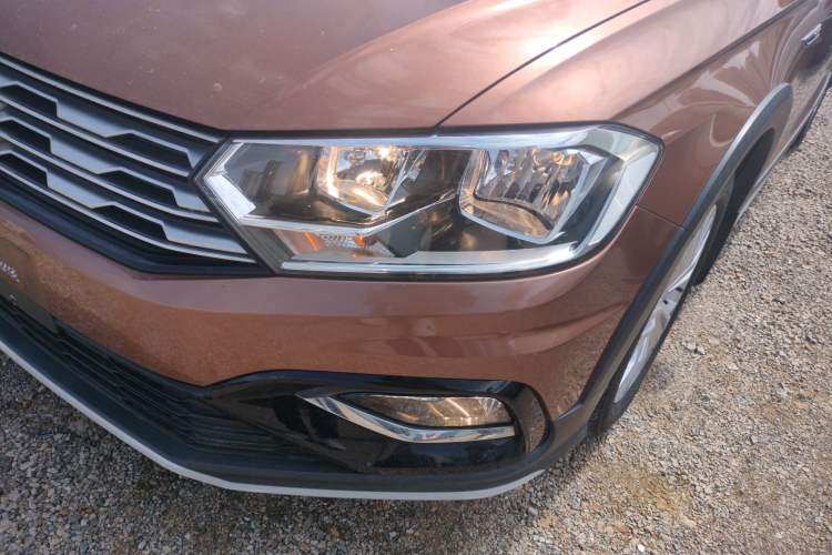 Used Volkswagen C-TREK 2017 1.6L Manual Comfort Model
