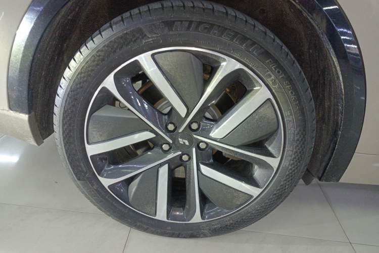 Used Li Auto L9 2022 Max model