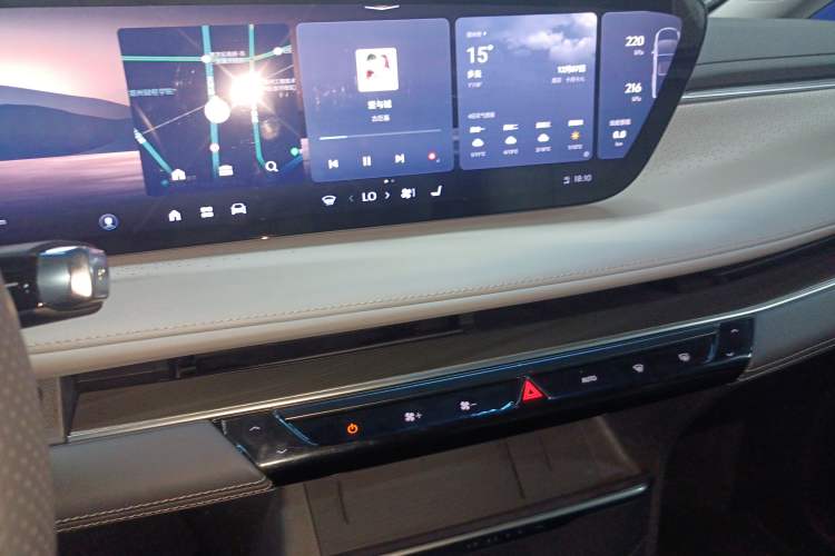 Used Buick GL8 2025 Lu Zun Deluxe Edition