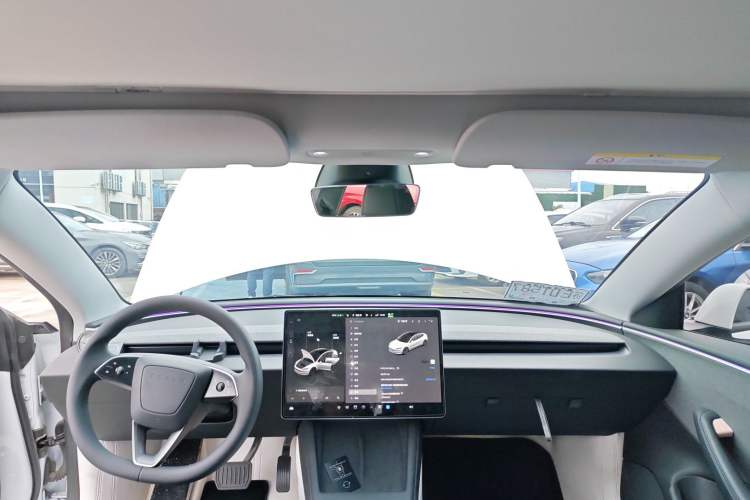 Used Tesla Model 3 2023 Rear-Wheel-Drive Version
