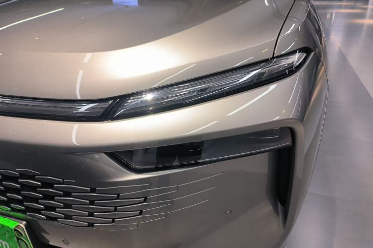 Used Wey Mocha New Energy 2024 Hi4 Four-Wheel Drive Long-Range Version
