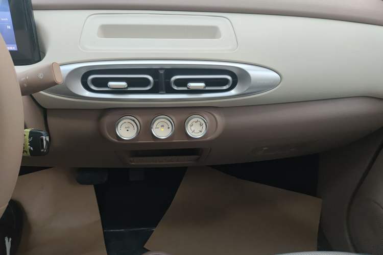 Used Wuling Hongguang MINIEV 2025 Four-Door Version Advanced Edition