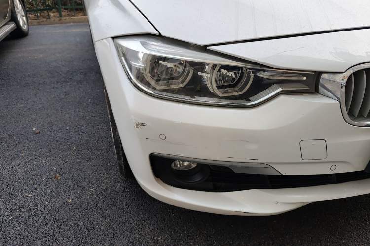 TDK.VehicleDetails.img