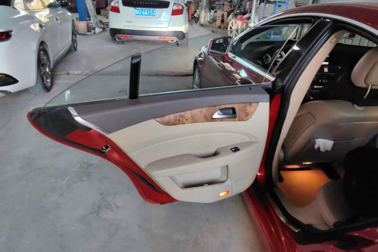 Used Mercedes-Benz CLS 2012 CLS 300 CGI