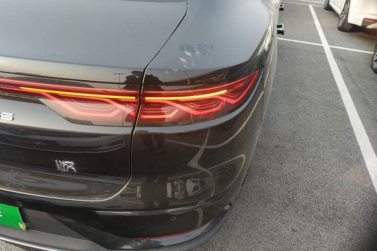 Used BYD Han 2025 DM-i 125KM Prestige Model