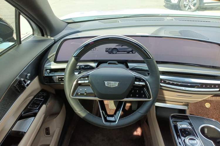 Used Cadillac LYRIQ 2022 Rear-Drive Long-Range Prestige Edition
