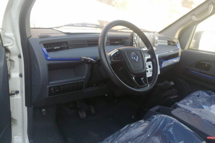 Used Dongfeng Yufeng EM27 2024 EM27 EVE Energy 41.86 kWh