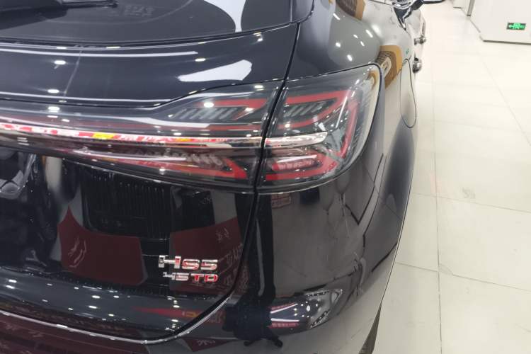 Used Hongqi HS5 2023 2.0T Qixiang Pro Edition
