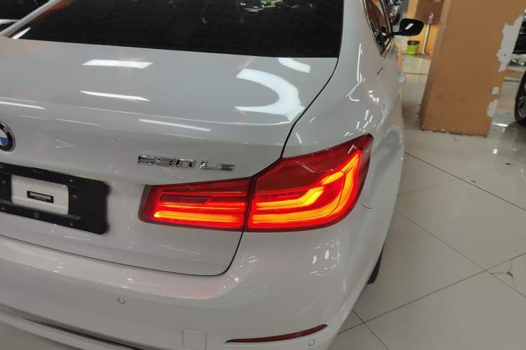 Used BMW 5 Series New Energy 2020 Mileage Upgrade Version 530Le Luxury Package
