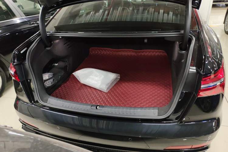 Used Audi A6L 2022 40 TFSI Luxury Dynamic Model
