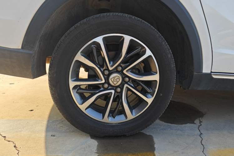 Used Baojun 730 2017 1.8L iAMT Prestige Version 7 Seats
