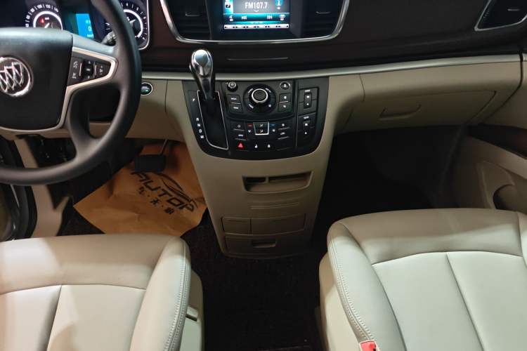 Used Buick GL8 2017 25S Comfort Version China V Standard