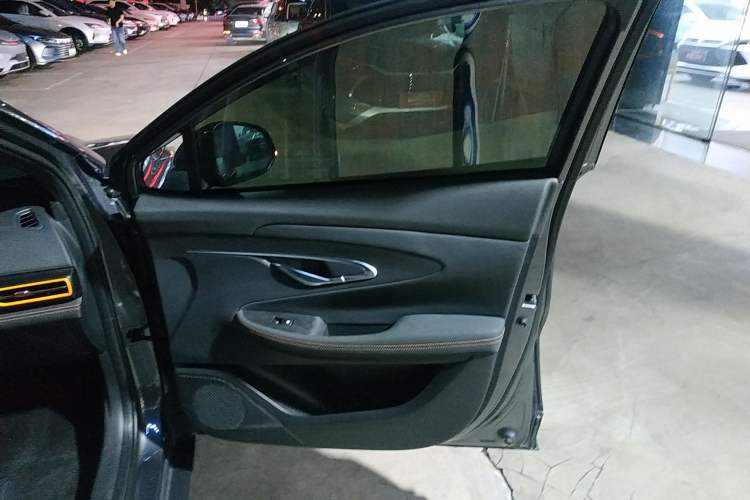 Used Changan UNI-T 2022 1.5T Prestige Version