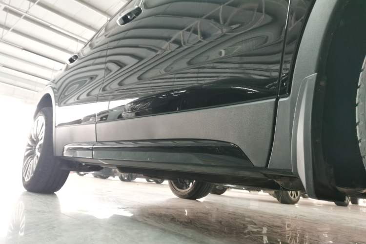 Used Cadillac XT4 2024 28T Two-Wheel-Drive Prestige Version
