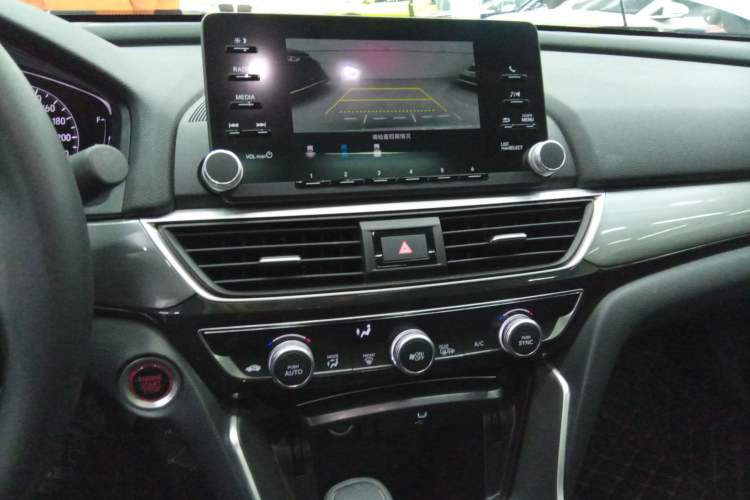 Used Honda Inspire 2019 260TURBO Elegant Edition China VI Emission Standard
