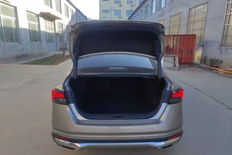 Used Nissan Teana 2022 2.0L XL-Upr Enjoyment Edition