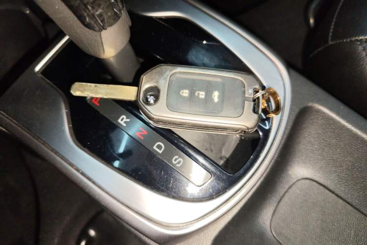 Used Honda City 2015 1.5L CVT Luxury Edition
