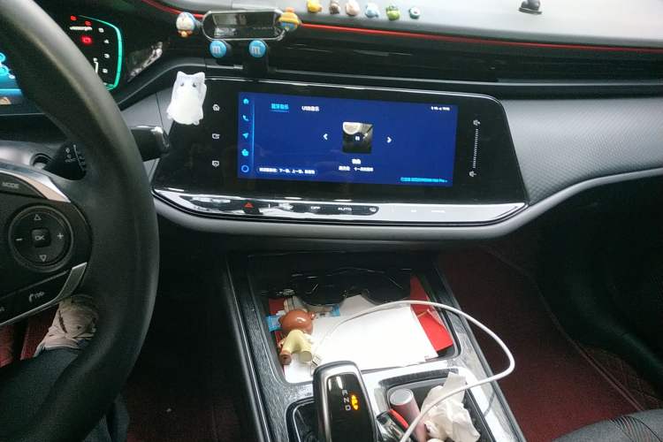 Used Dongfeng Aeolus Yixuan MAX 2023 1.5T Super-Powered Dad Edition
