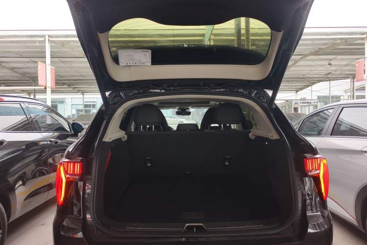 Used Lynk & Co 01 2017 2.0T Two-Wheel Drive Pro Edition
