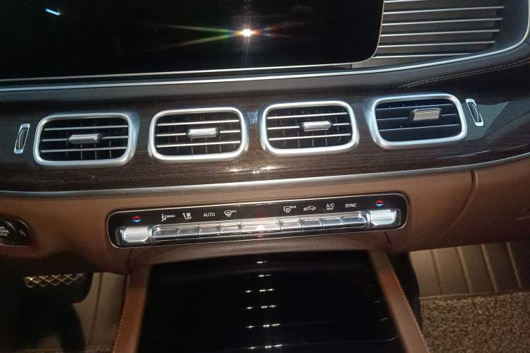 Used Mercedes-Benz GLE 2025 GLE 350 4MATIC Stylish Model
