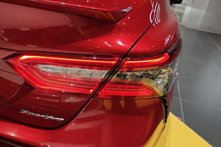 Used Toyota Camry 2018 2.0S FENGSHANG Edition
