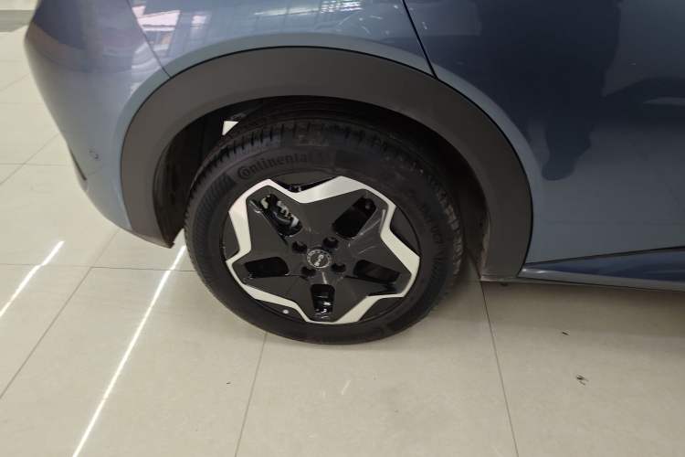 Used BYD Dolphin 2025 Smart Drive Version 420 km Freedom Edition
