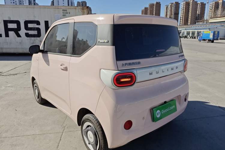 Used Wuling Hongguang MINIEV 2024 3rd Generation 215km Youth Edition
