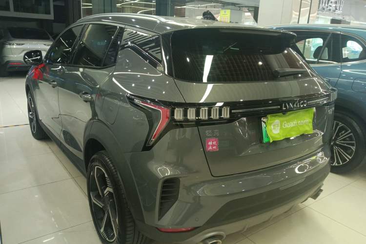 Used Lynk & Co 06 EM-P 2022 PHEV 84 km Range Pro Version