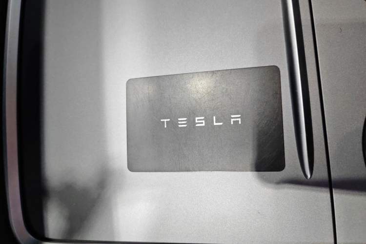 Used Tesla Model Y 2022 Rear-Wheel-Drive Version
