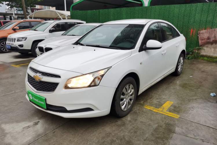 Used Chevrolet Cruze 2015 1.5L Classic SL MT
