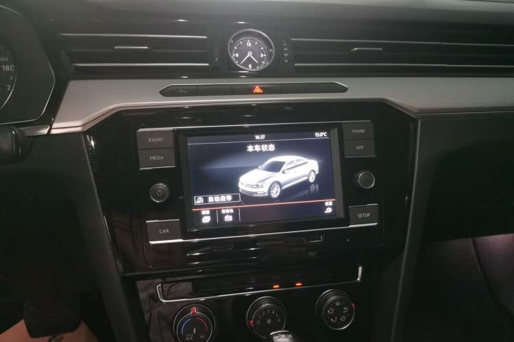 Used Volkswagen Magotan 2019 330TSI DSG Leading Model China VI Standard