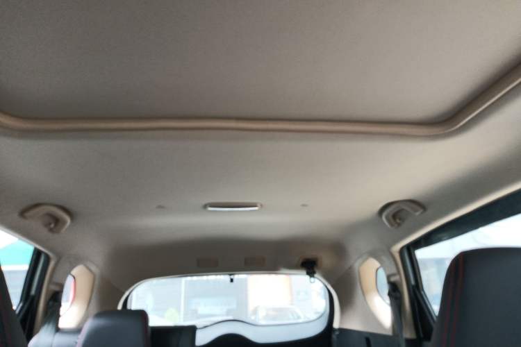 Used Baojun 560 2016 1.5T Manual Luxury Version